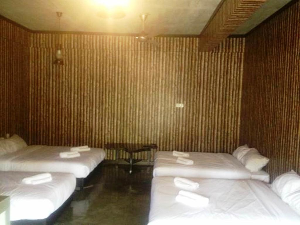 Hs Farm Waterpark Hotel Muar Habitación foto